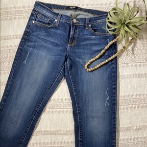 Just Black Petite Distressed Jeans